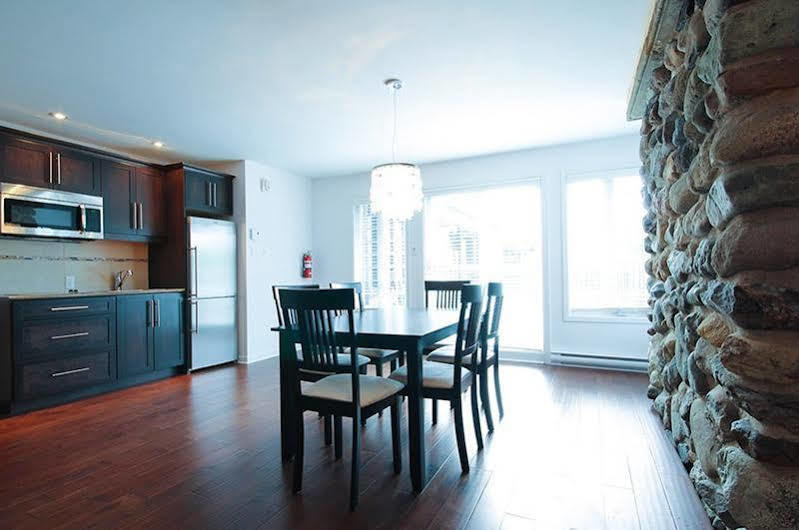 Condos Vacances Orford Magog Bagian luar foto